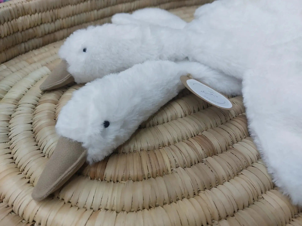 Snooz Gooz in white - Pinkfoor Boutique