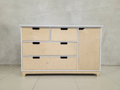 Spacious Rupert Compactum with modern design, crafted from durable birch wood and melamine.