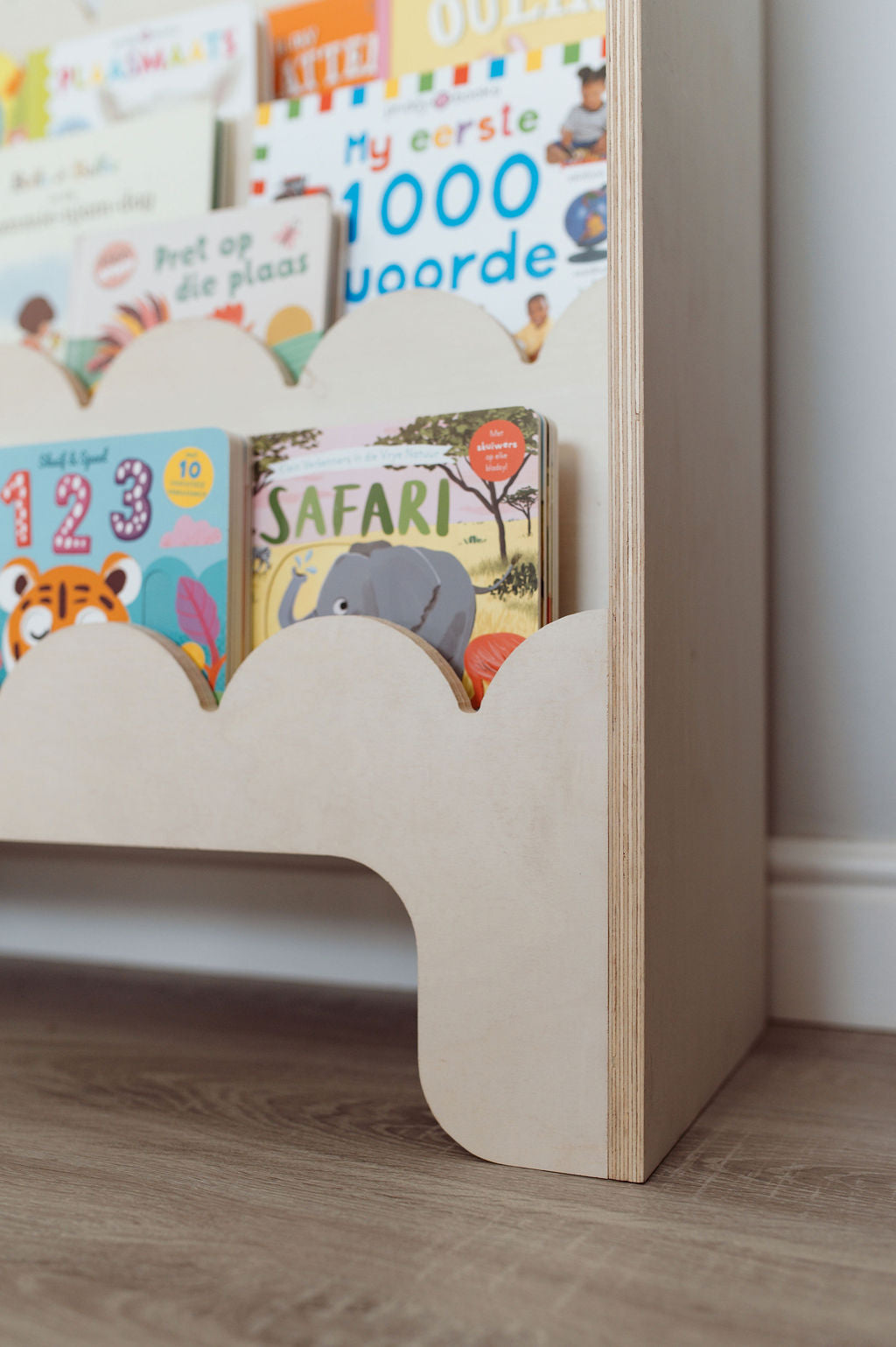 Scallop Book shelf
