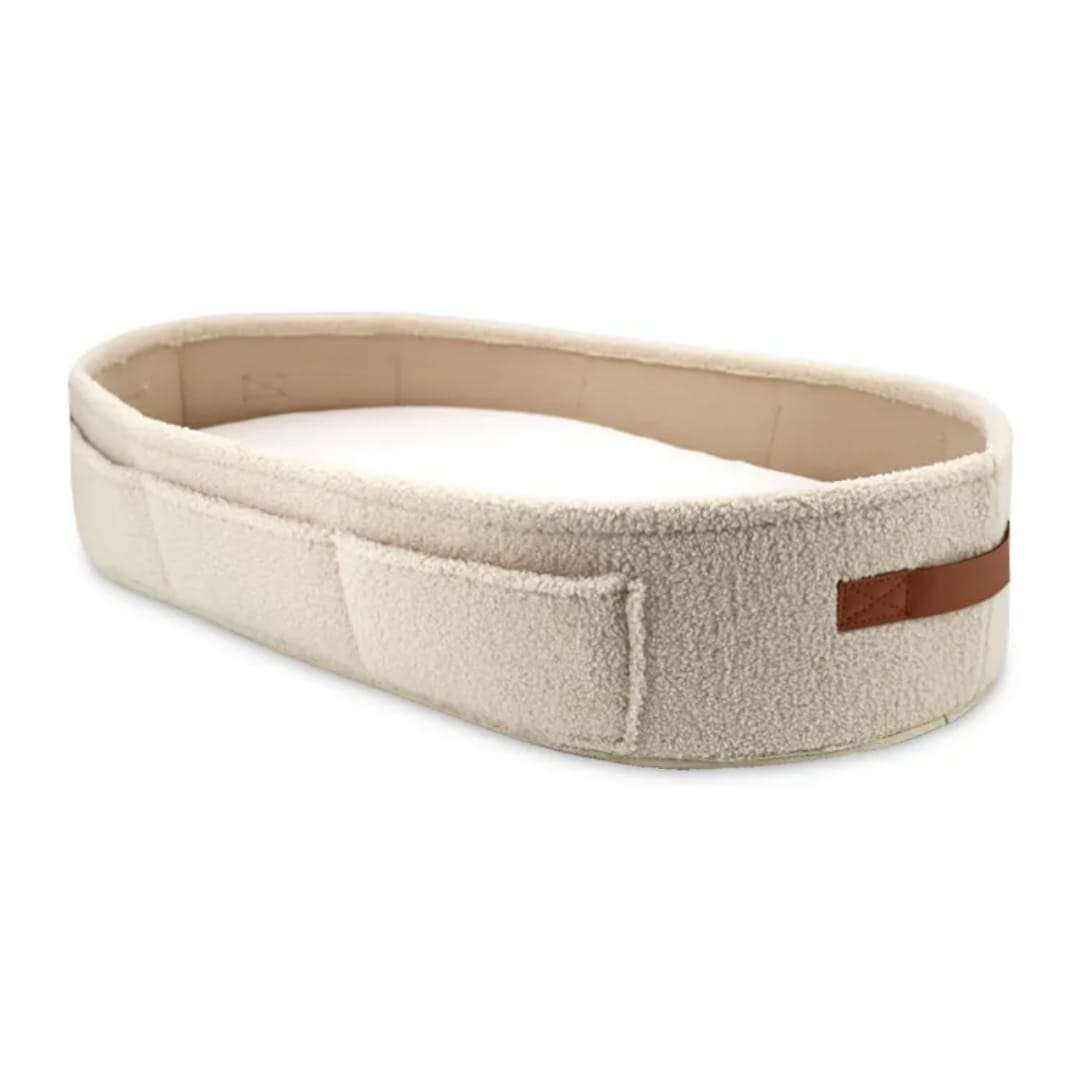 Boucle changing basket Bedding