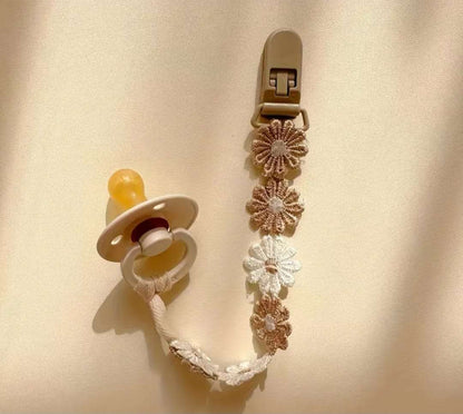 Daisy Dummy Clip