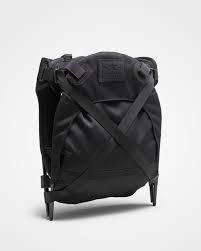 Close-up of the MiniMeis G5 showcasing its ergonomic design and sustainable materials
