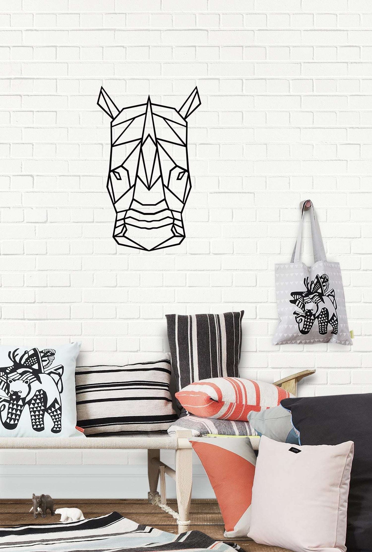 GEOMETRIC RHINO Decor