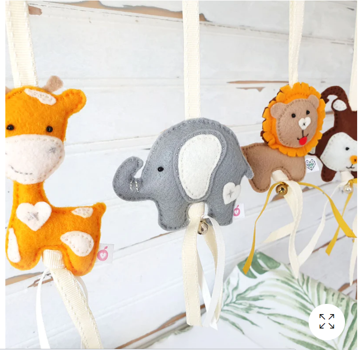 HEARTFELT DINGLE DANGLE SET - BUSHVELD BABIES Decor