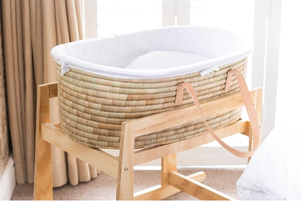 KO-KOON MOSES BASKET WITH NUDE HANDLES Furinture