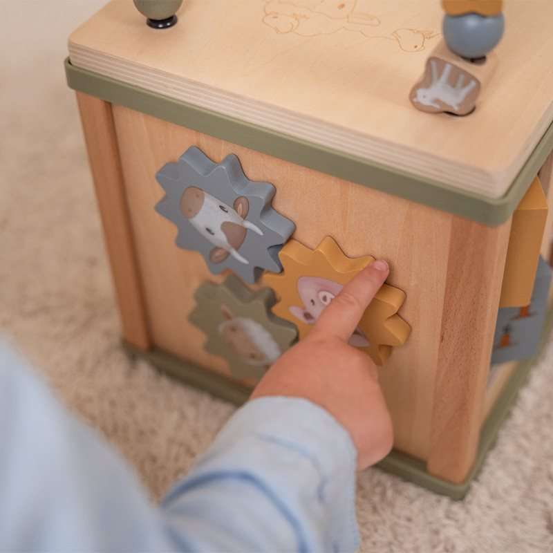 Ld activity cube little farm