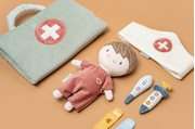 LD JIM DOLL DOCTOR CARE SET TOYS