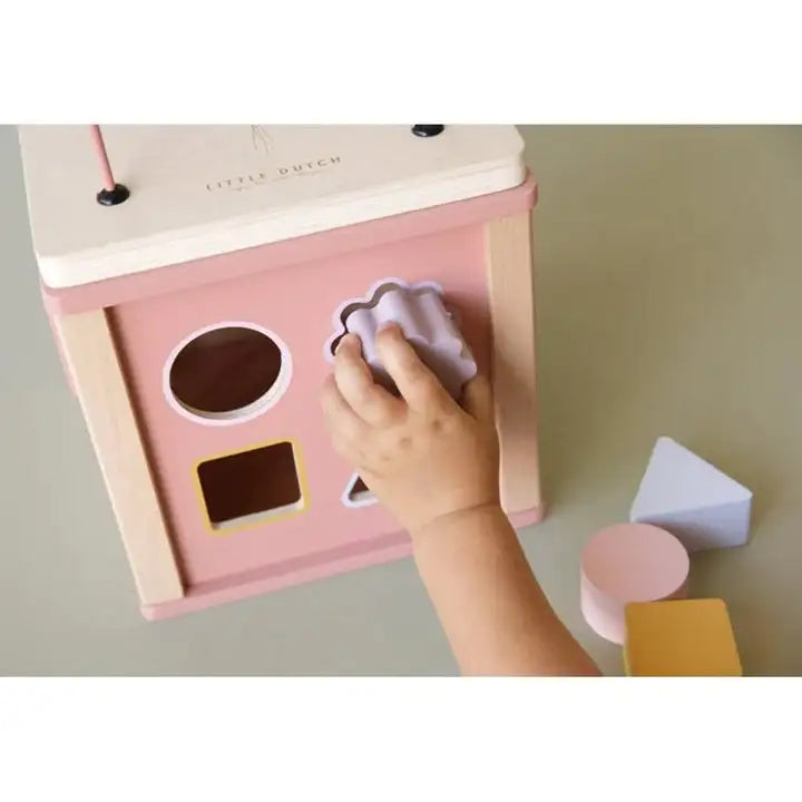 LD WOODEN ACTIVITY CUBE Toys