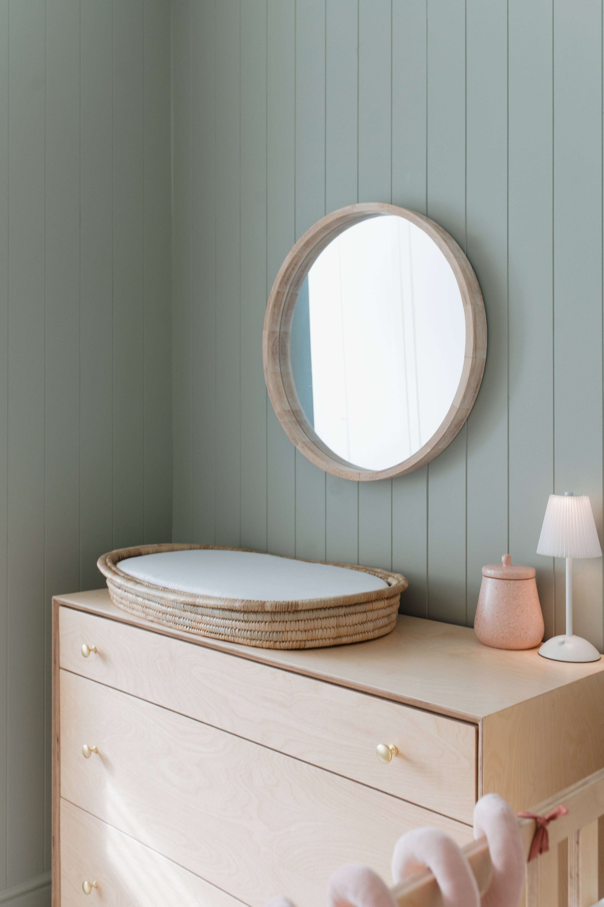 Lora Compactum Compactum