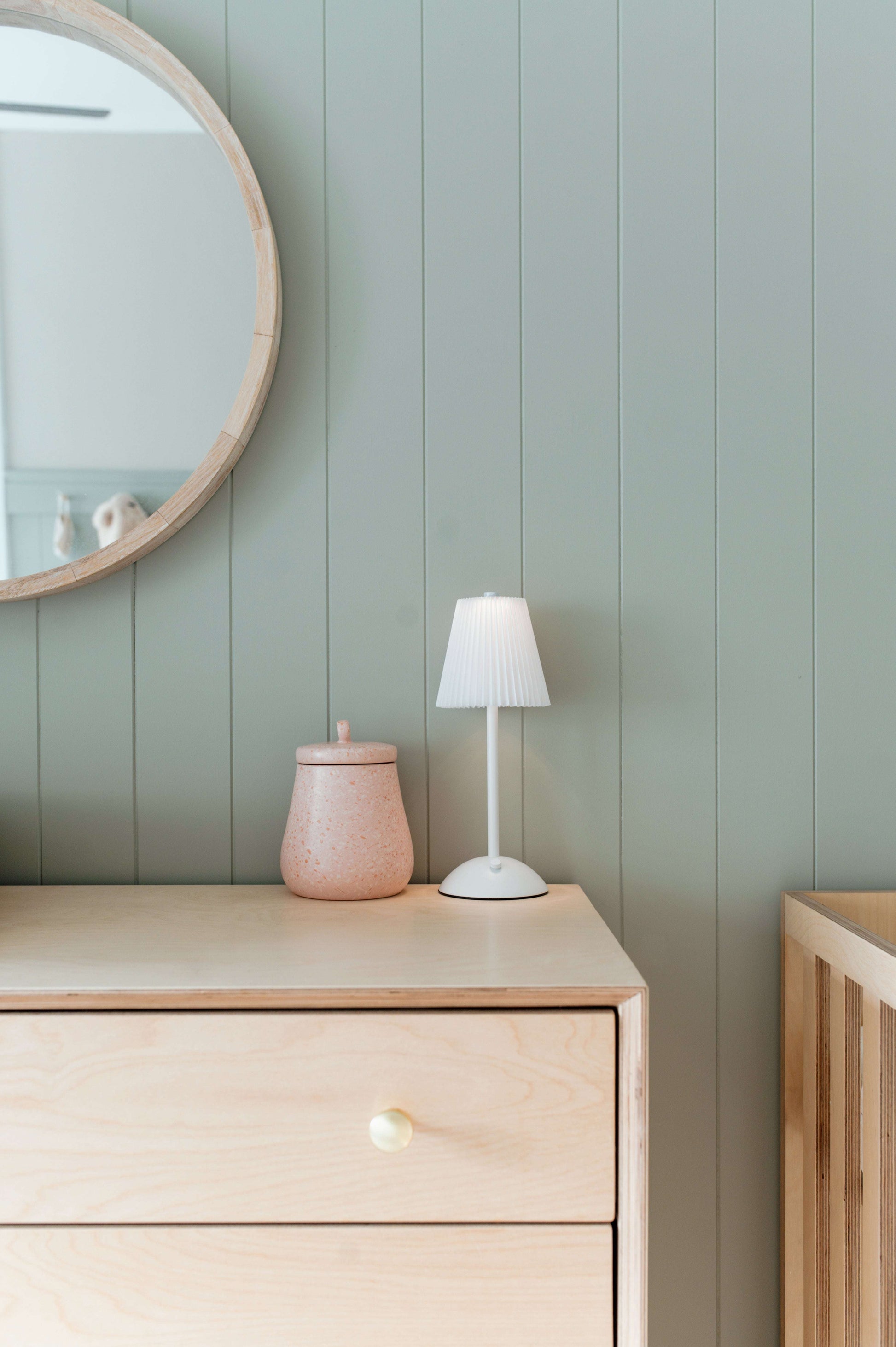 Lora Compactum Compactum