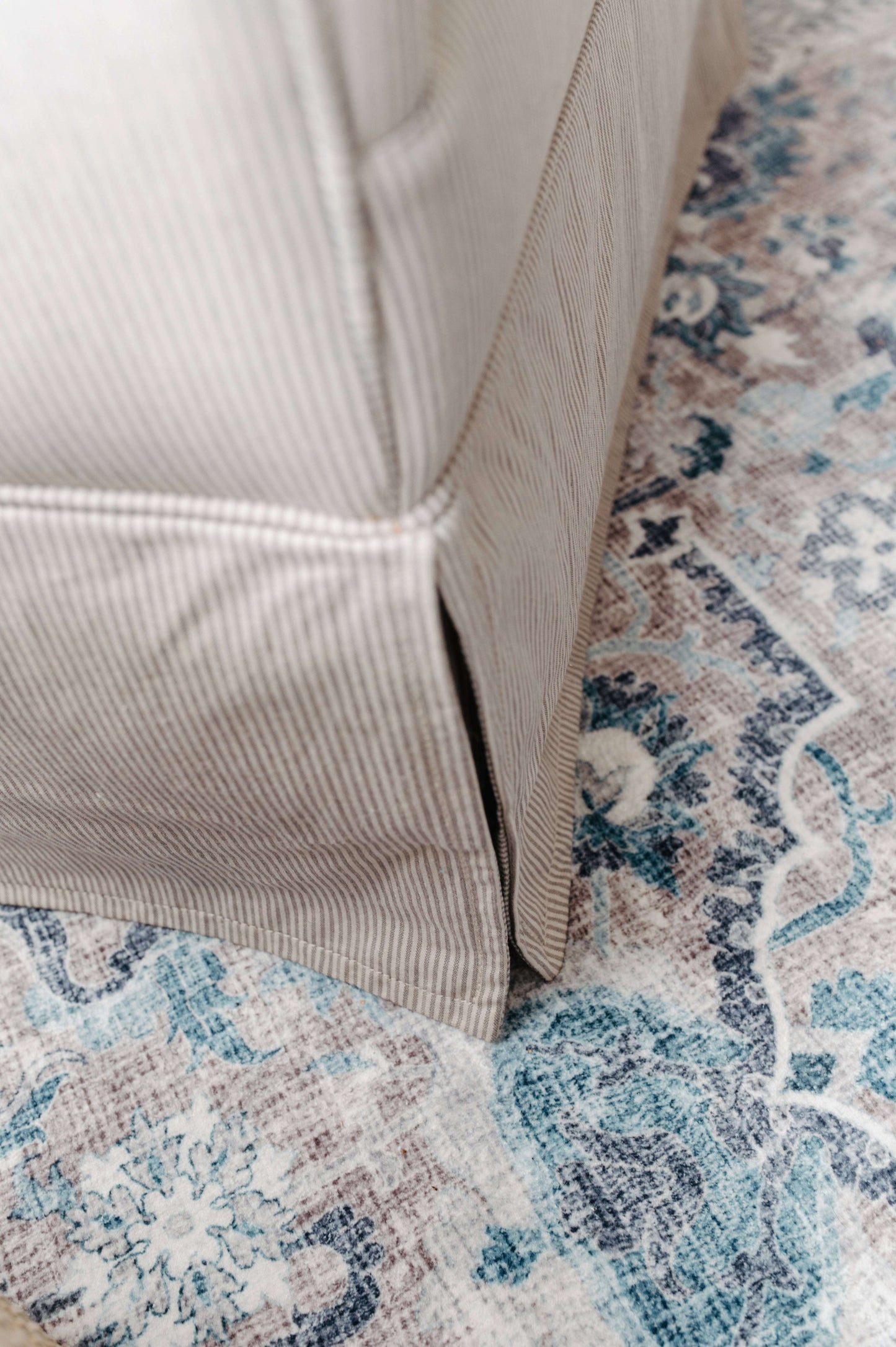 Lora Feeding Chair Feeding Chairs