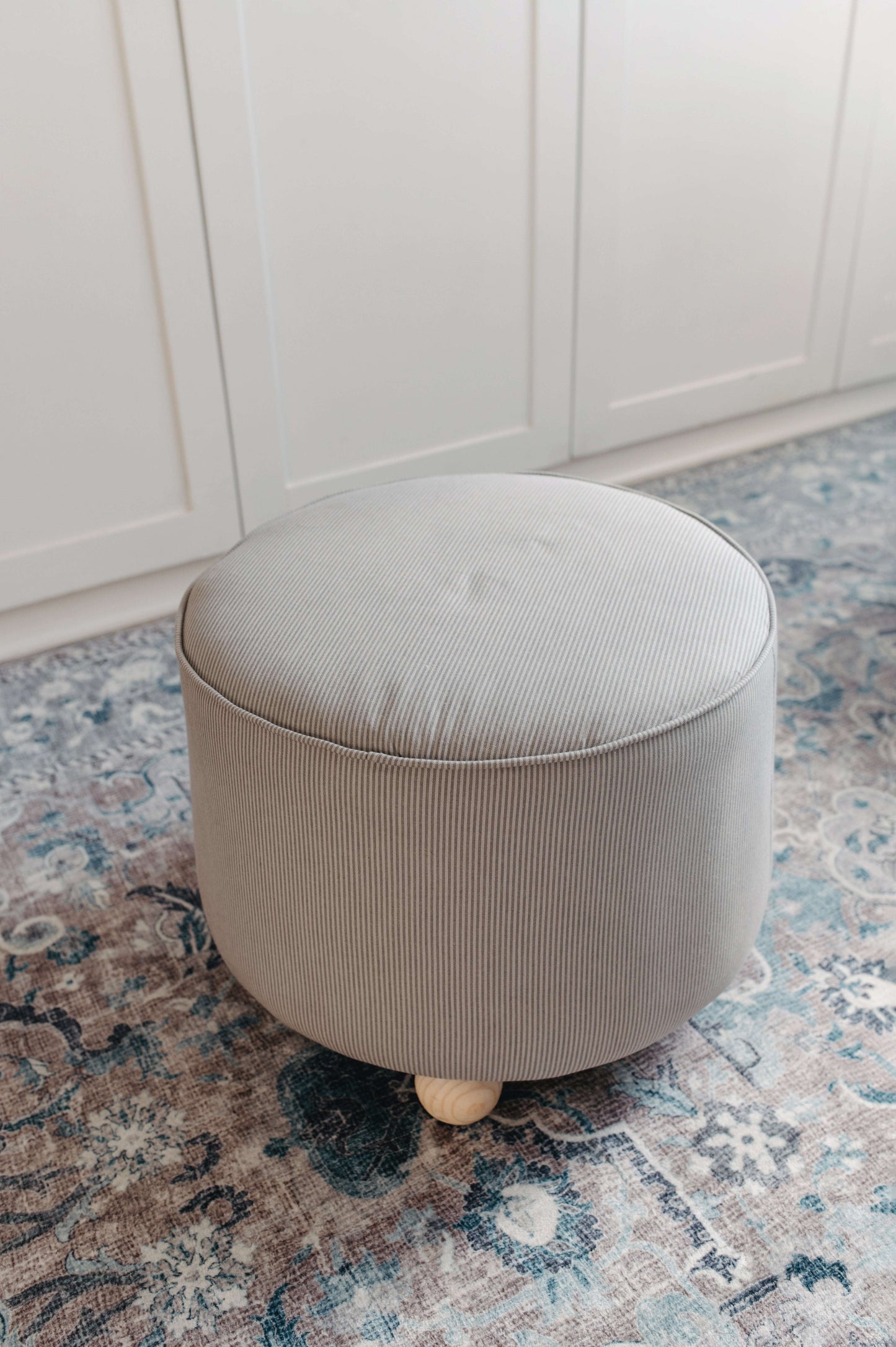 Lora Ottoman Furinture