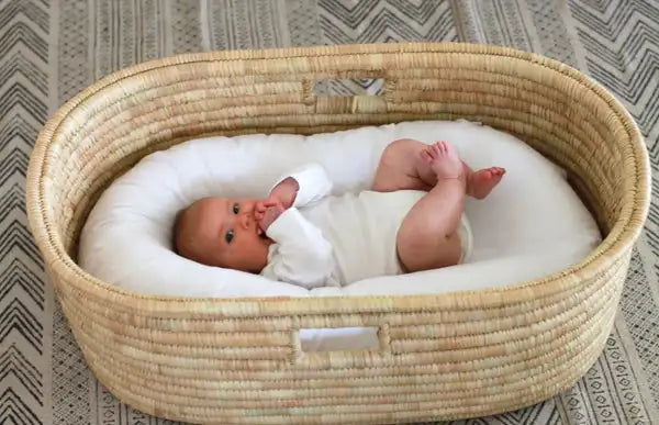 Moses basket NATURAL rectangular - with keyhole handles carry cots