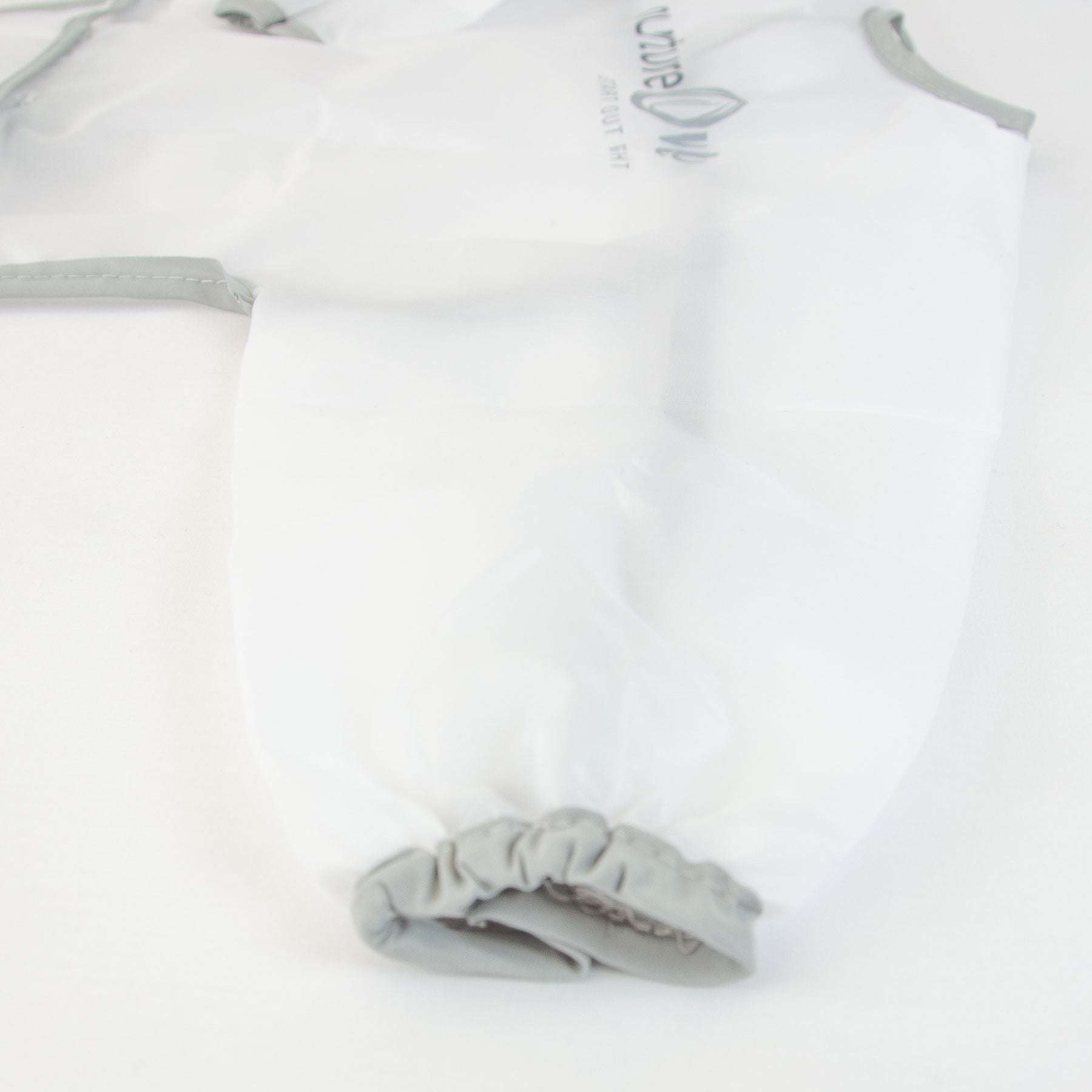 Nurture one fuss free bib MEAL