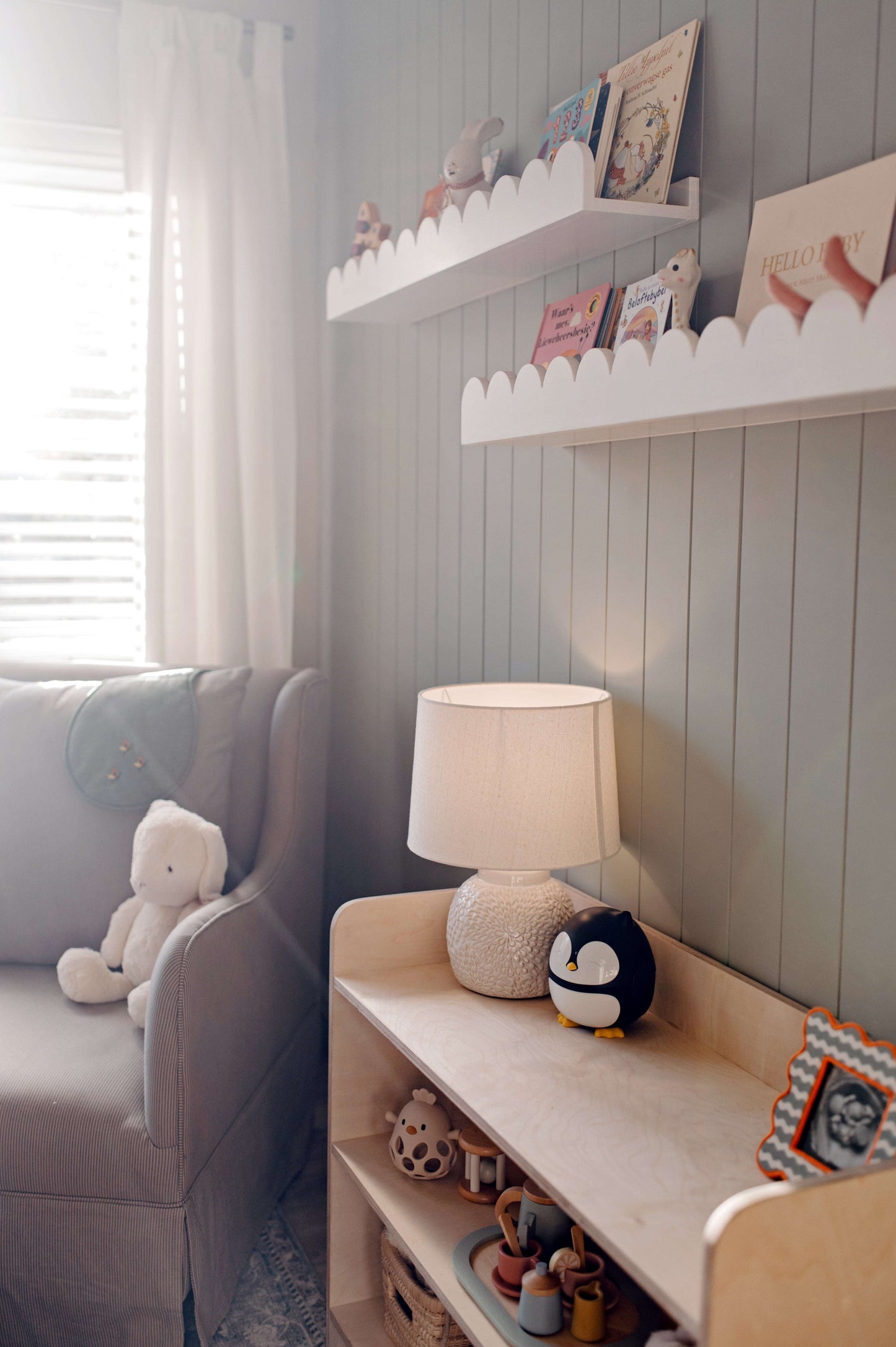 Scallop floating shelves Toddler and Kids furniture