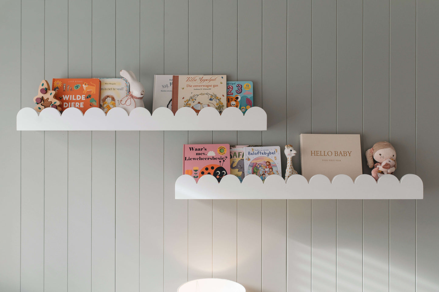 Scallop floating shelves Toddler and Kids furniture Large 120cm / White