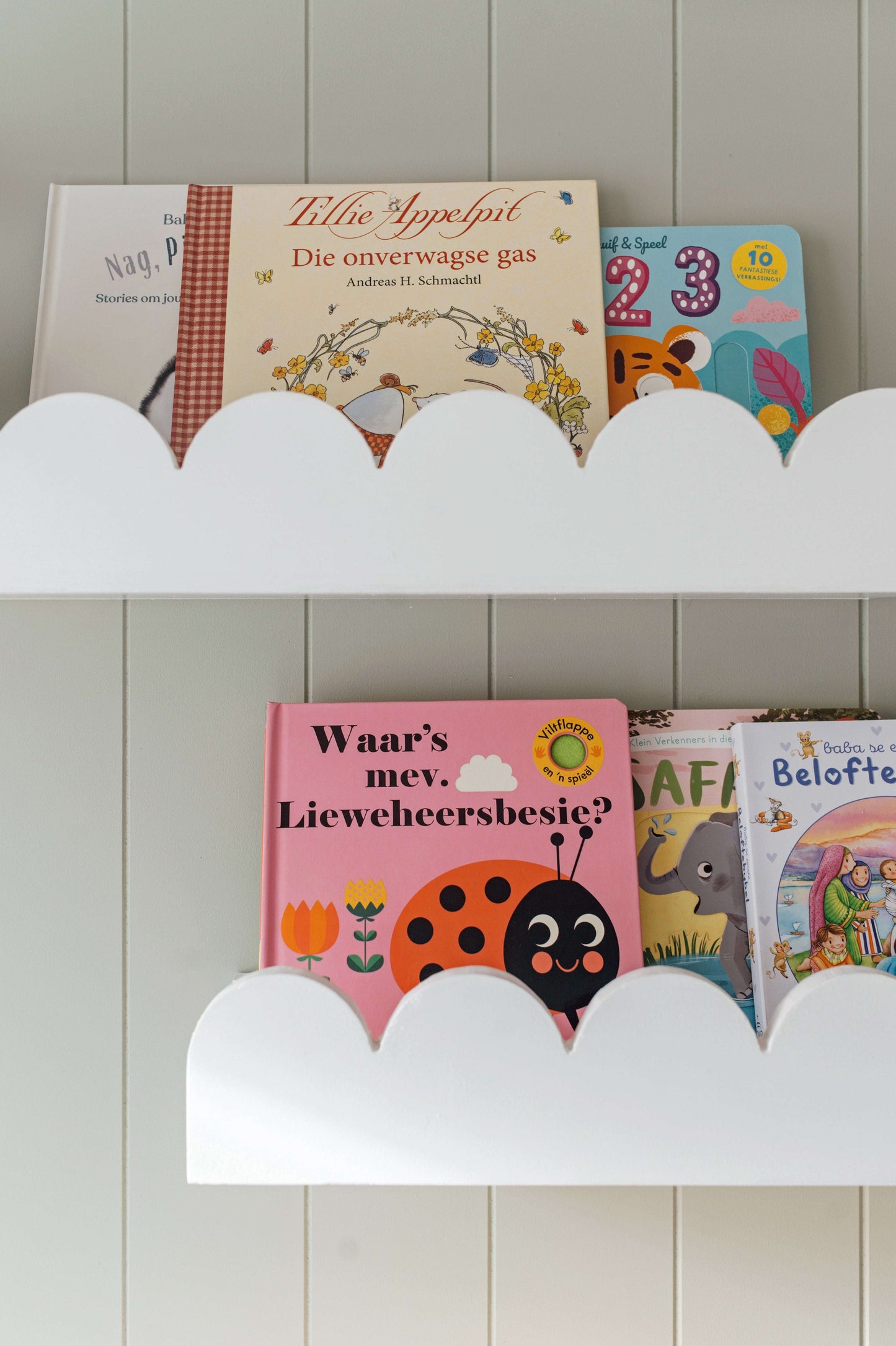 Scallop floating shelves Toddler and Kids furniture Large 120cm / Beige