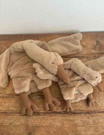 Brown snooz gooz