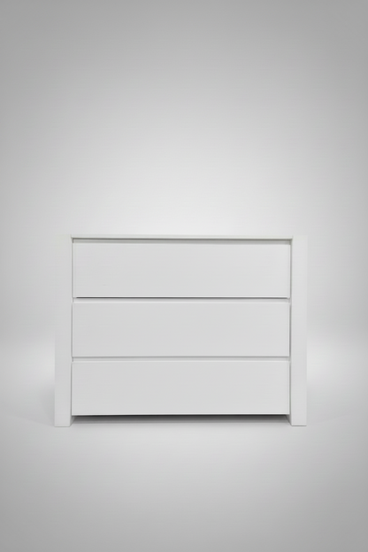 Square frame compactum in white