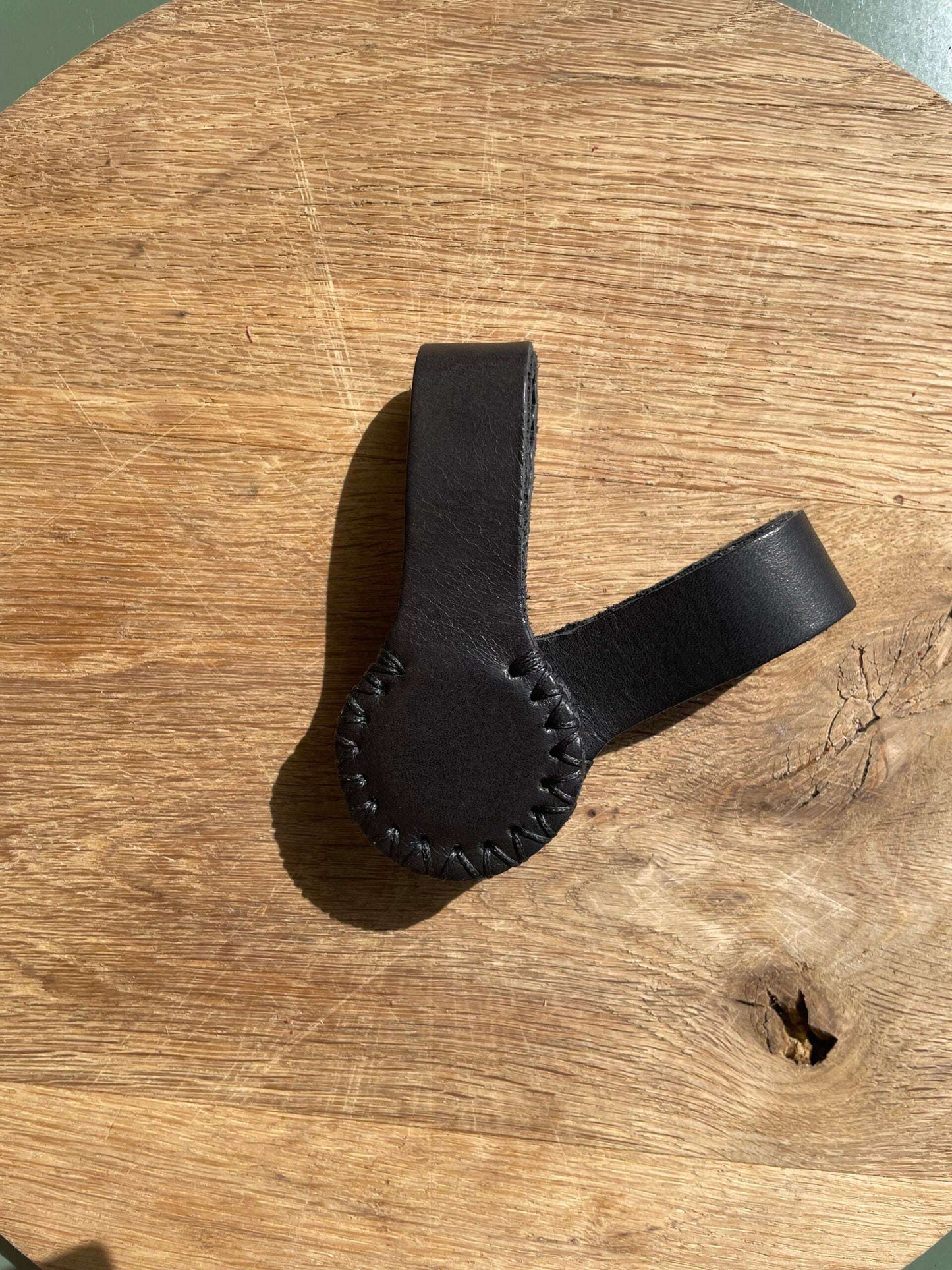The Stella Clip (2pieces) Accessories Swartland Fields - Black with black stitching