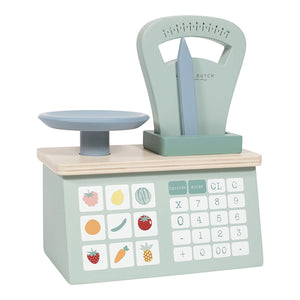 WOODEN WEIGHING SCALE